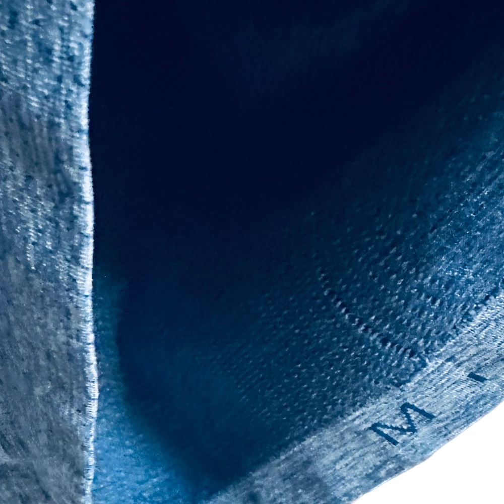 LULULEMON Metal Vent Tech LS 2.0 Silverescent Size Medium Men’s like Swiftly Run - Picture 5 of 7